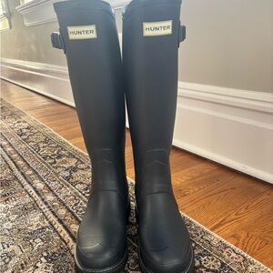 Hunter womens navy blue rain boots